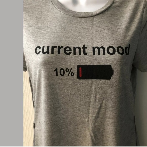 Hi Lo Energy Level Tee - Picture 2 of 5